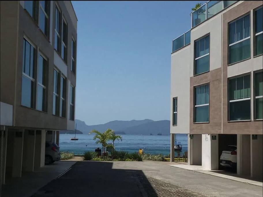 Flat Angra Dos Reis, Pe Na Areia! *